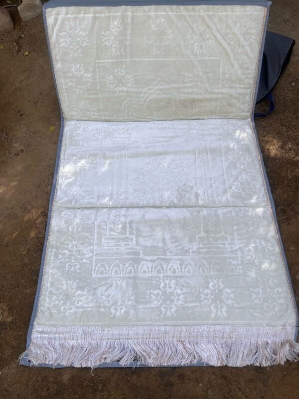 Jai Namaz Luxury Velvet with Back Support (White)